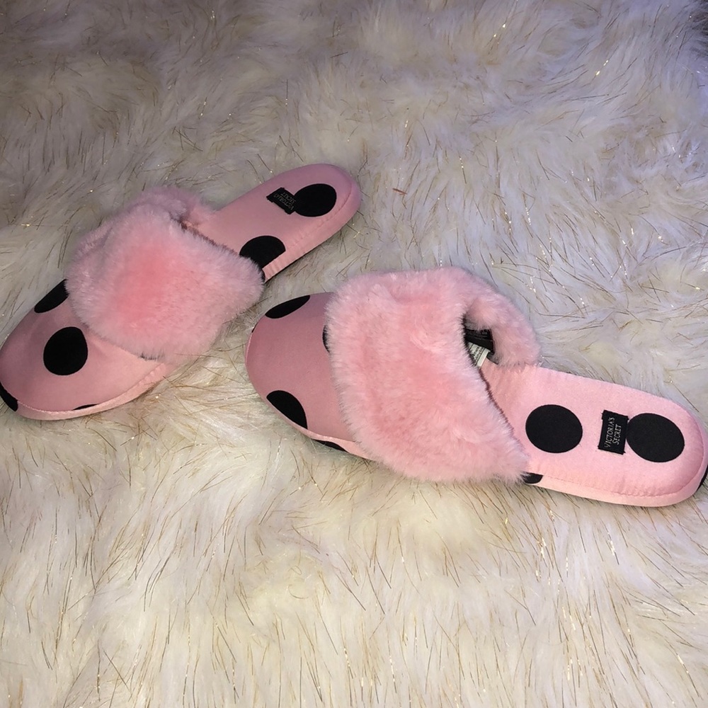 Victoria’s Secret Slippers